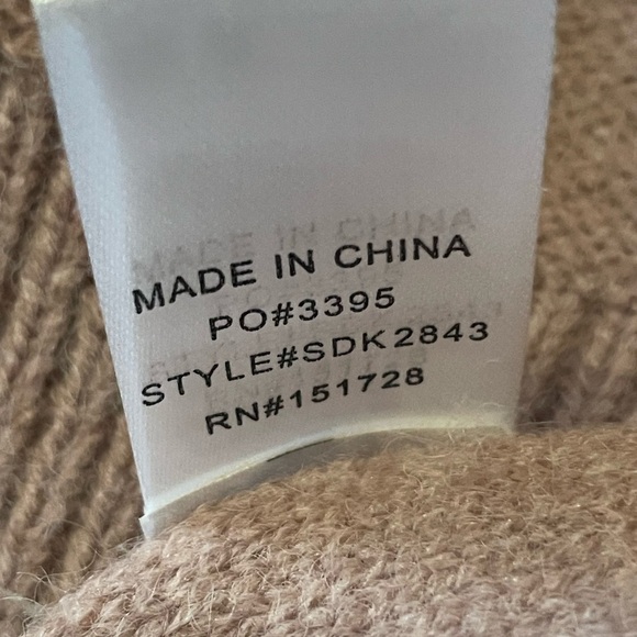 NWT eesome kit dress with Pom detail - Picture 7 of 8